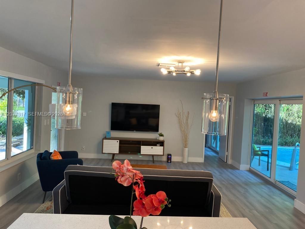 204 SW 19th Ave, Fort Lauderdale, FL 33312 Photo