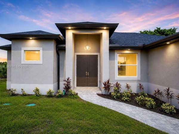 3909 16TH ST W , Lehigh Acres, FL 33971