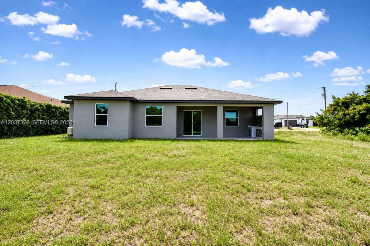 3909 16th St W , Lehigh Acres, FL 33971 Photo