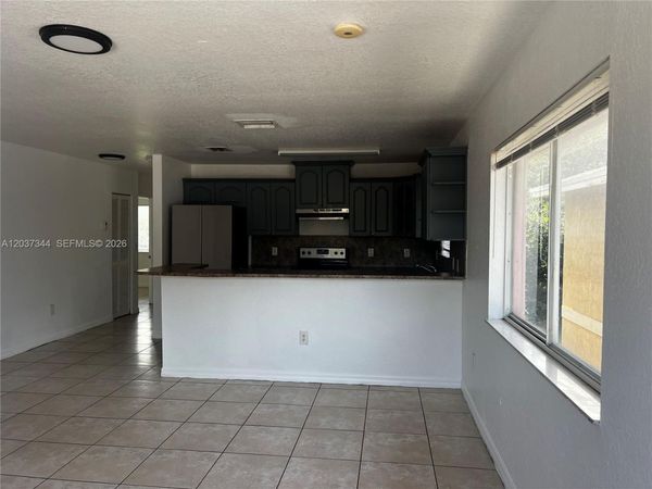 7012 NW 6th Ct, Unit 7012, Miami, FL 33150