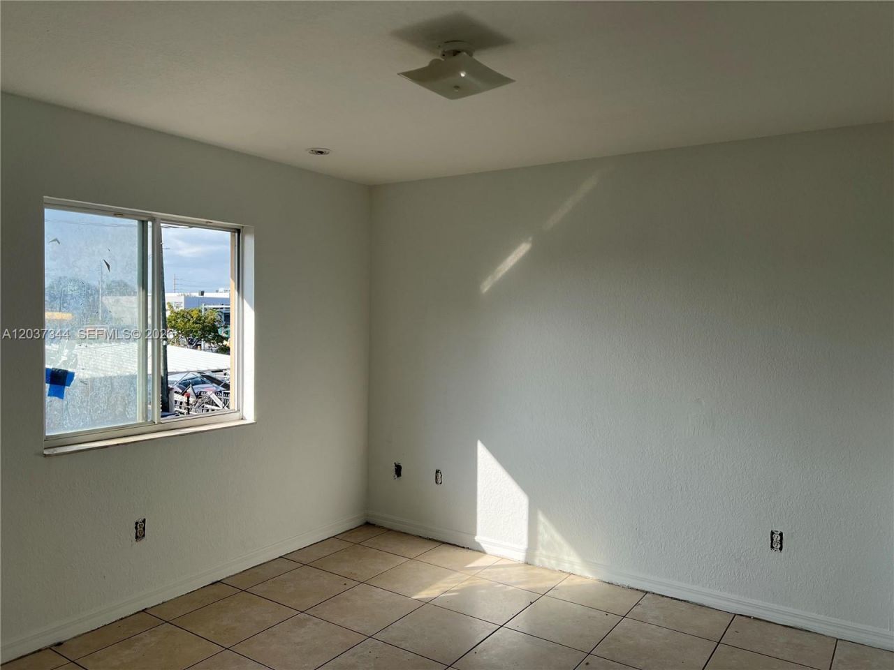 7012 NW 6th Ct, Unit 7012, Miami, FL 33150 Photo