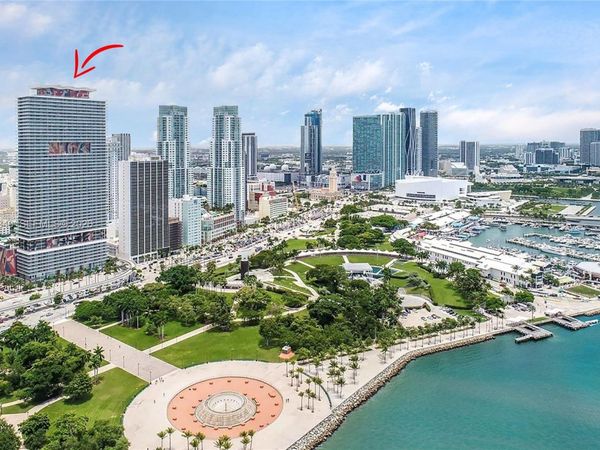 50 Biscayne Blvd , Unit 4104, Miami, FL 33132