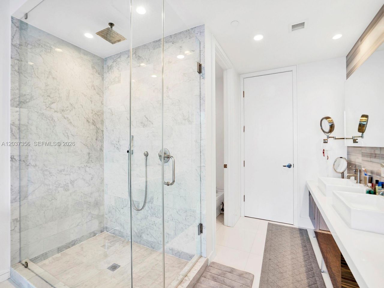 1100 Biscayne Blvd , Unit 4001, Miami, FL 33132 Photo