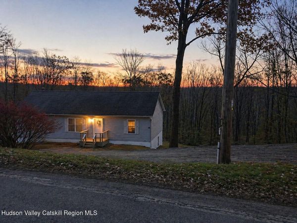 35 Haver Road, Olivebridge, NY 12461