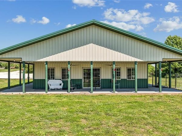 2791 Highway C , Frankford, MO 63441