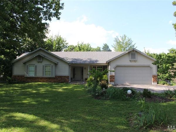 3877 Highway D, Defiance, MO 63341