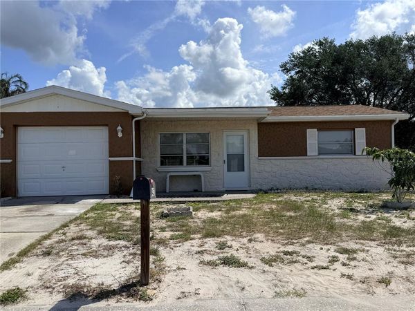 8437 LURAY DRIVE , PORT RICHEY, FL 34668
