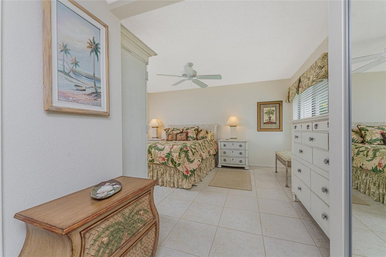 2950 N Beach Road, Unit B522, Englewood, FL 34223 Photo