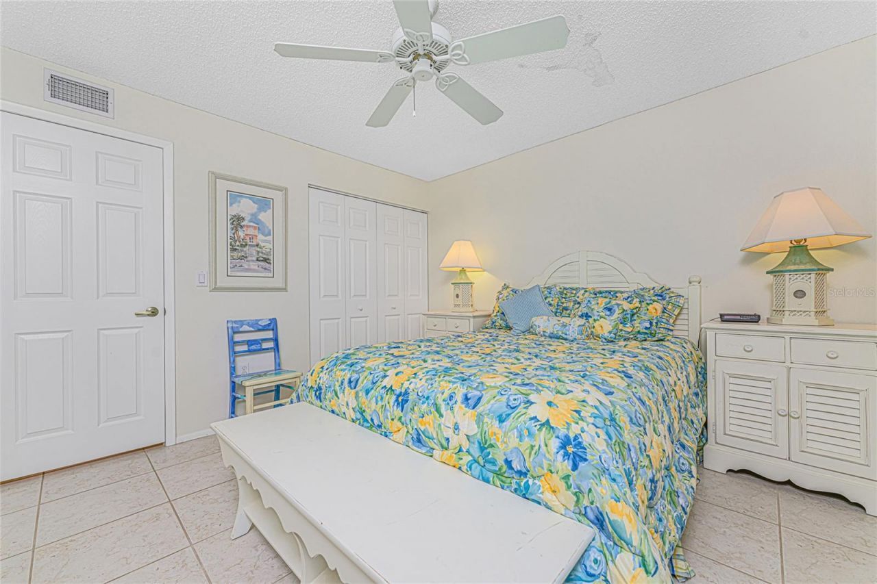 2950 N Beach Road, Unit B522, Englewood, FL 34223 Photo