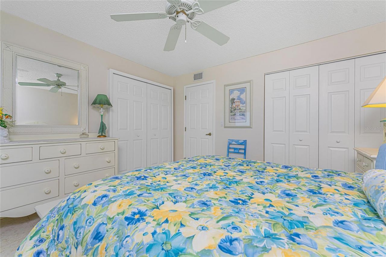 2950 N Beach Road, Unit B522, Englewood, FL 34223 Photo