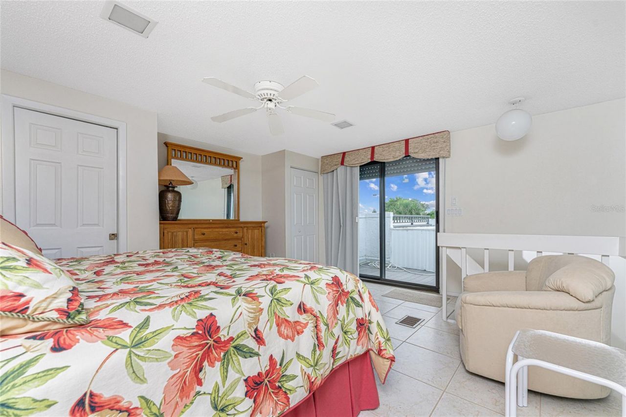 2950 N Beach Road, Unit B522, Englewood, FL 34223 Photo