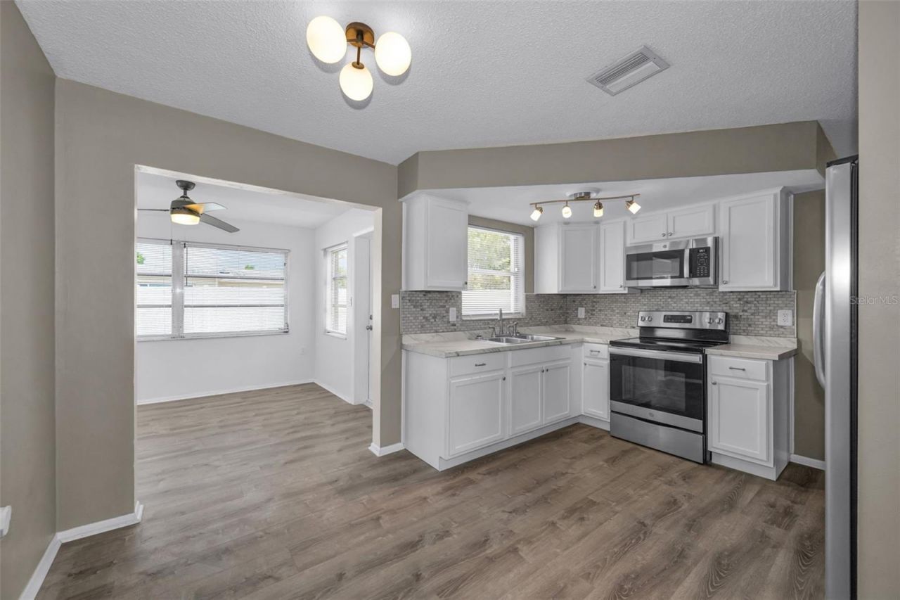 8053 Dedham Drive , Port Richey, FL 34668 Photo