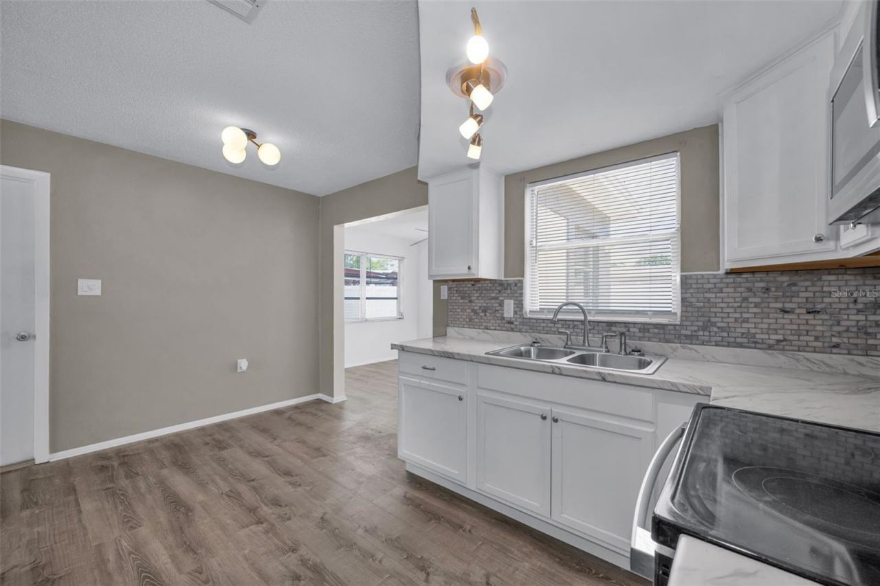 8053 Dedham Drive , Port Richey, FL 34668 Photo