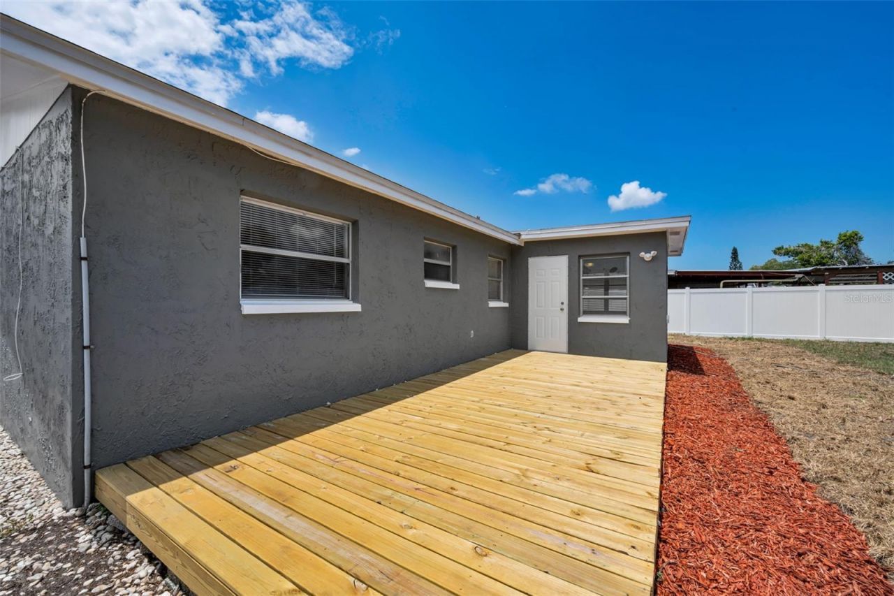 8053 Dedham Drive , Port Richey, FL 34668 Photo