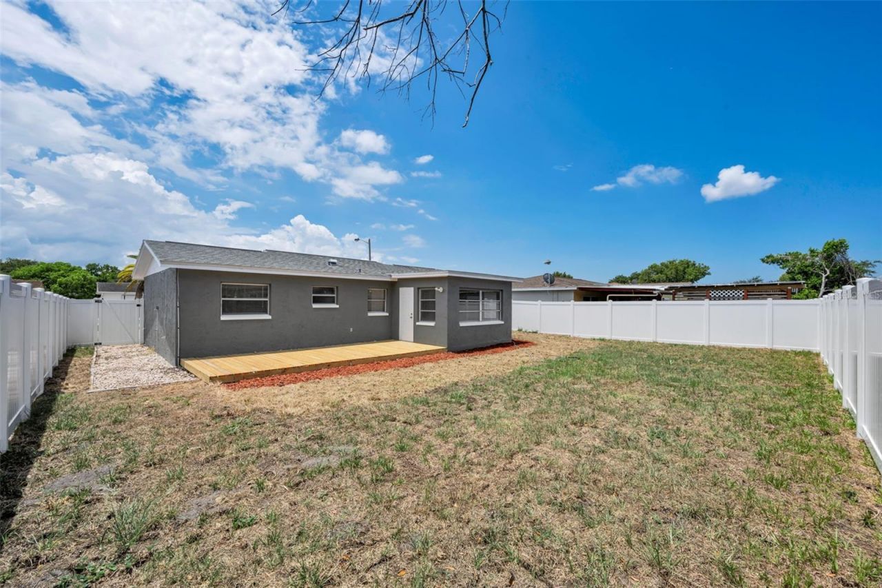8053 Dedham Drive , Port Richey, FL 34668 Photo
