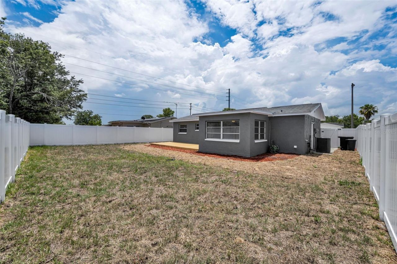 8053 Dedham Drive , Port Richey, FL 34668 Photo