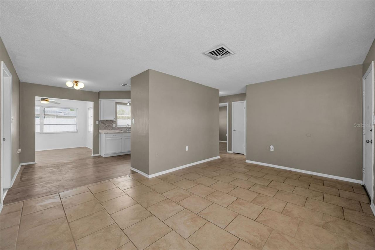 8053 Dedham Drive , Port Richey, FL 34668 Photo