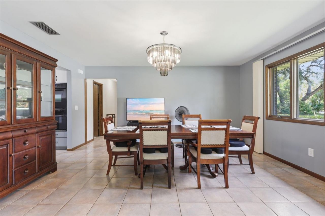 548 E Lehigh Drive, Deltona, FL 32738 Photo