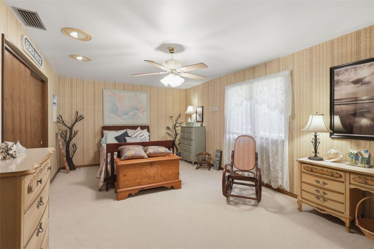 548 E Lehigh Drive, Deltona, FL 32738 Photo