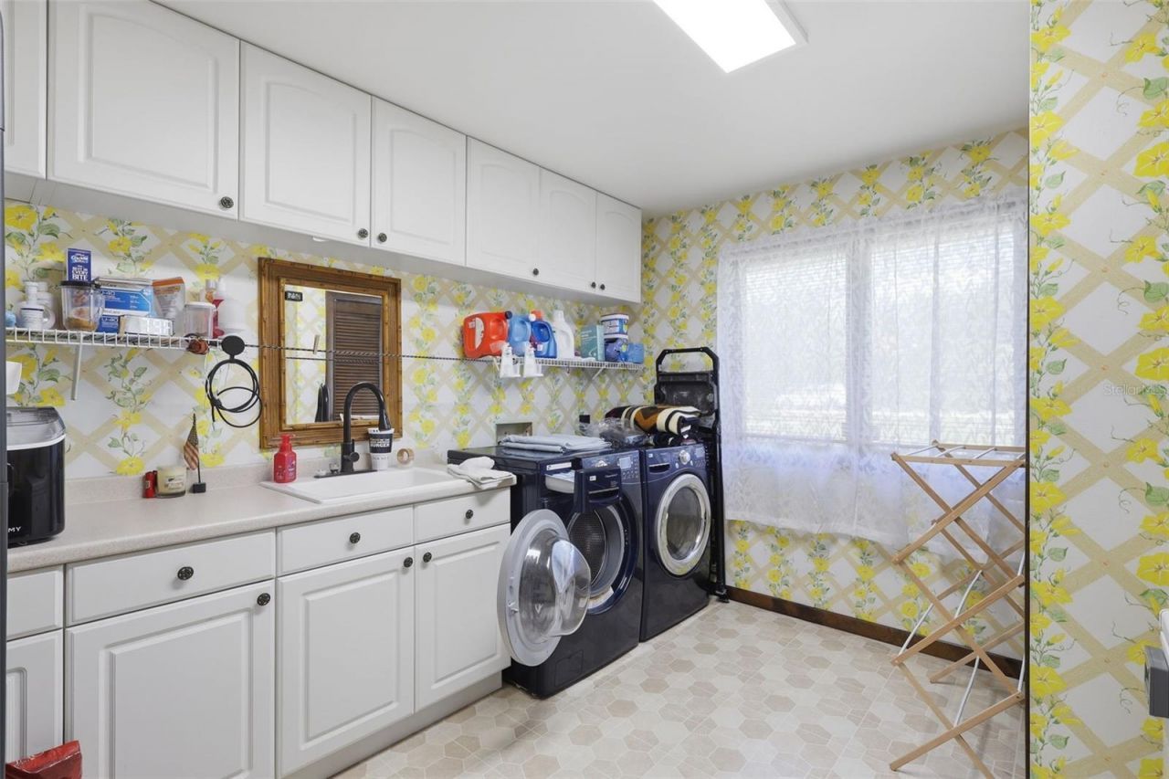 548 E Lehigh Drive, Deltona, FL 32738 Photo
