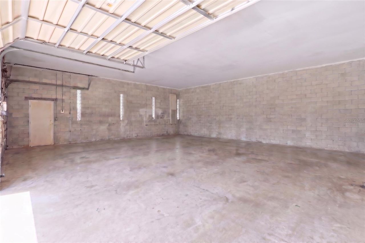 548 E Lehigh Drive, Deltona, FL 32738 Photo