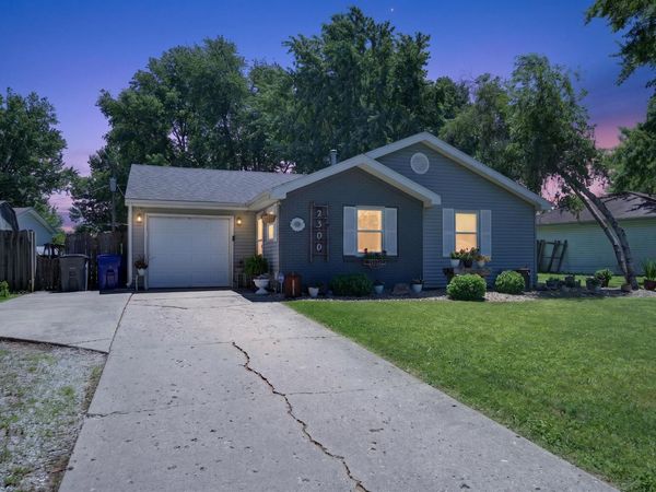 2300 CARMELITA Boulevard, Kokomo, IN 46902