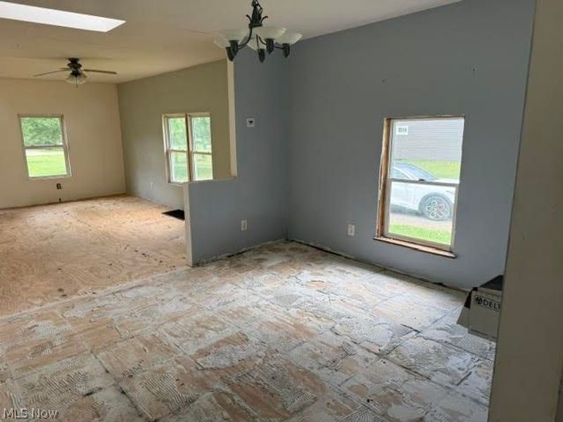 361 Henn Hyde Road NE, Warren, OH 44484 Photo 4