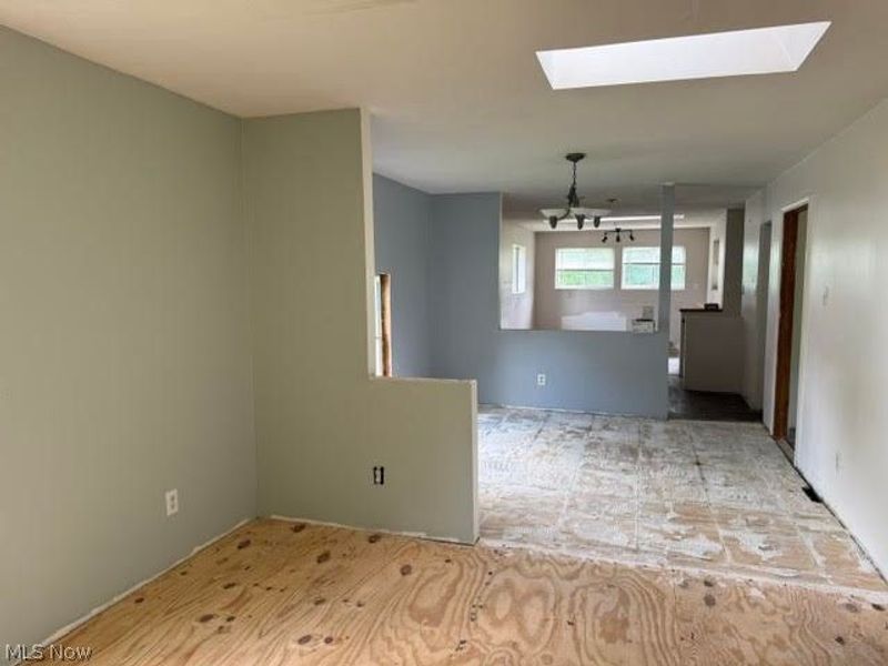 361 Henn Hyde Road NE, Warren, OH 44484 Photo 6