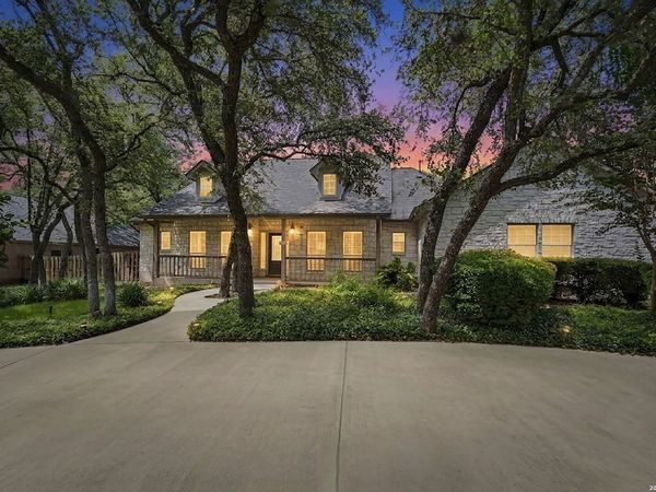 9510 Maytum Cir, Helotes, TX 78023