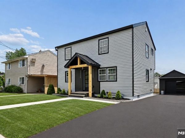 8 Annette Terrace, LODI, NJ 07544