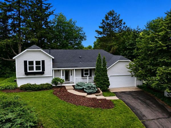 7516 W 77th Street, Chaska, MN 55318