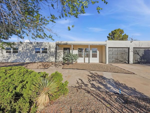 514 Villa Verde Drive SE, Rio Rancho, NM 87124