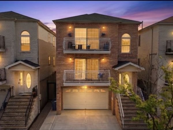 16 High St, Elizabeth, NJ 07202