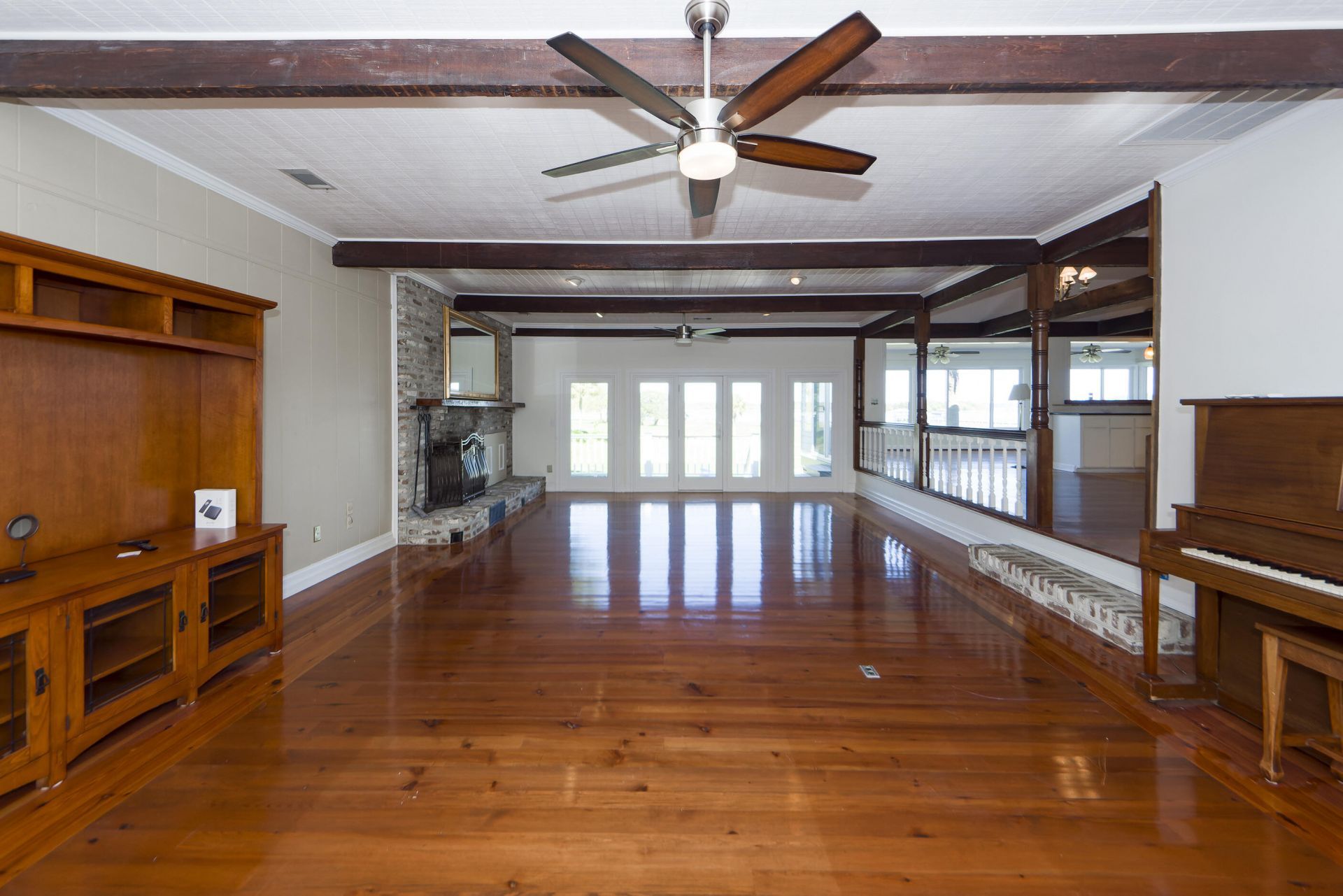 923 River Road Photo 15