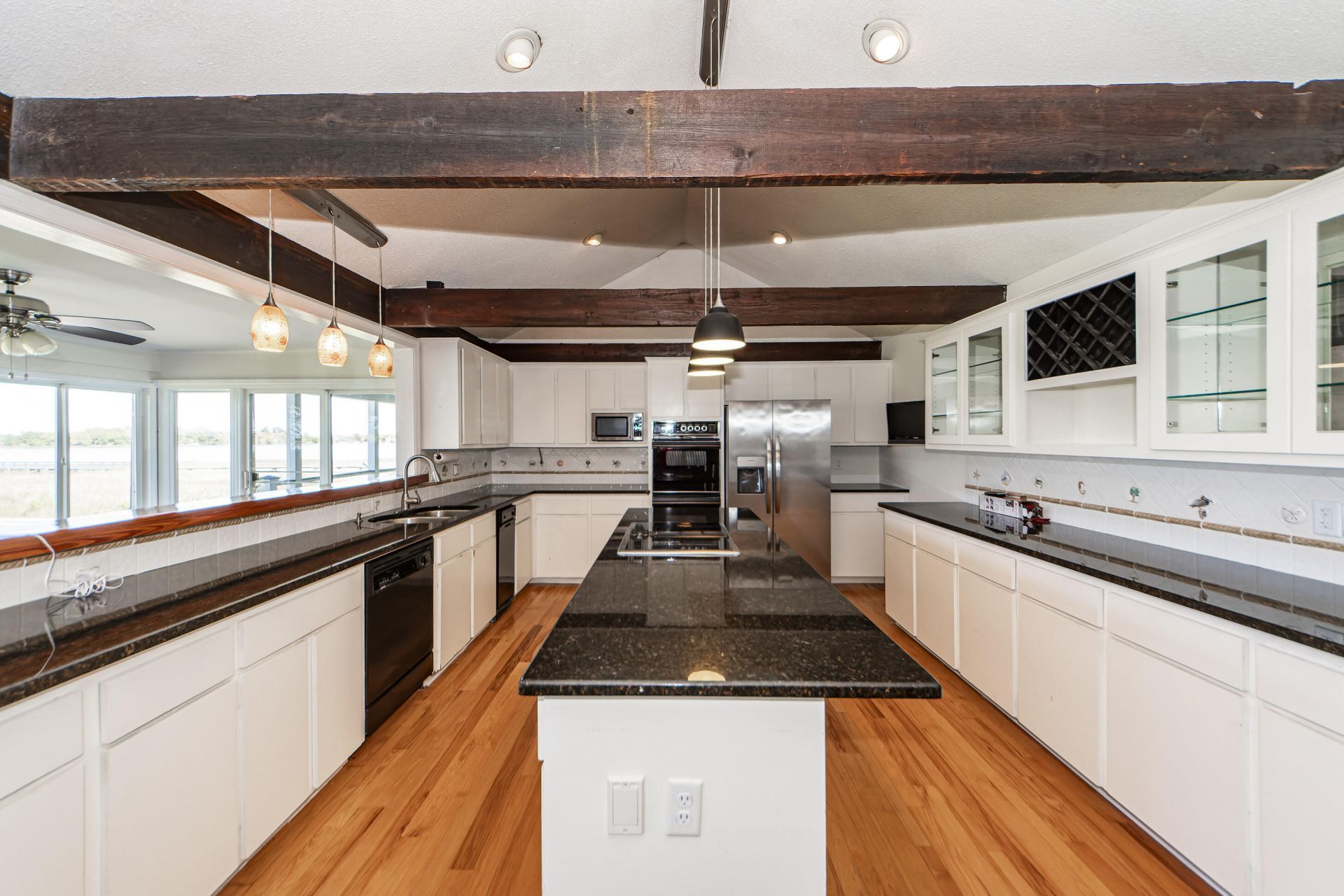 923 River Road Photo 25