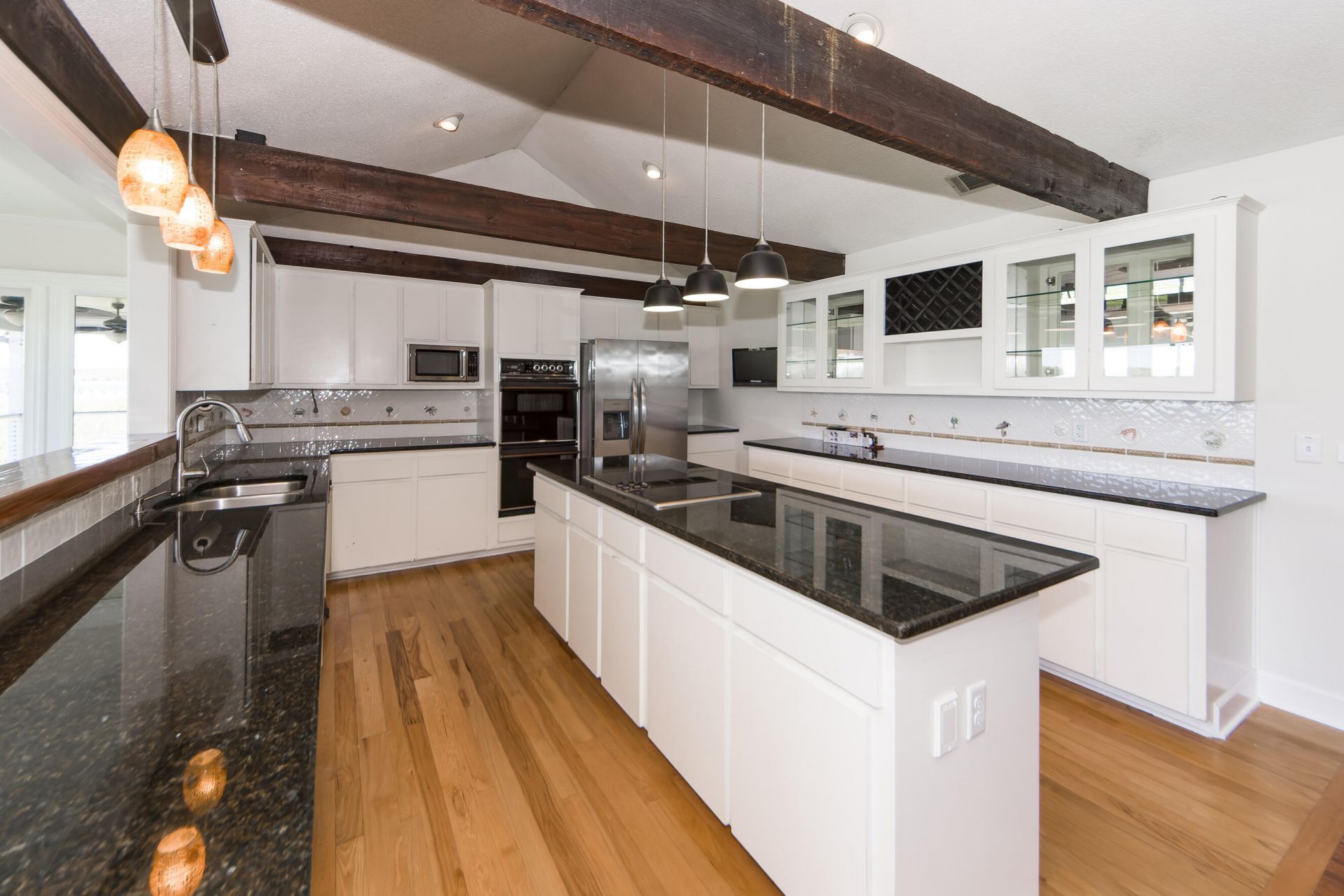 923 River Road Photo 26