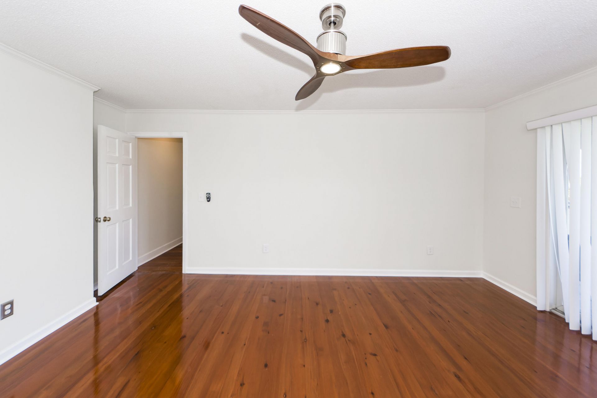 923 River Road Photo 35