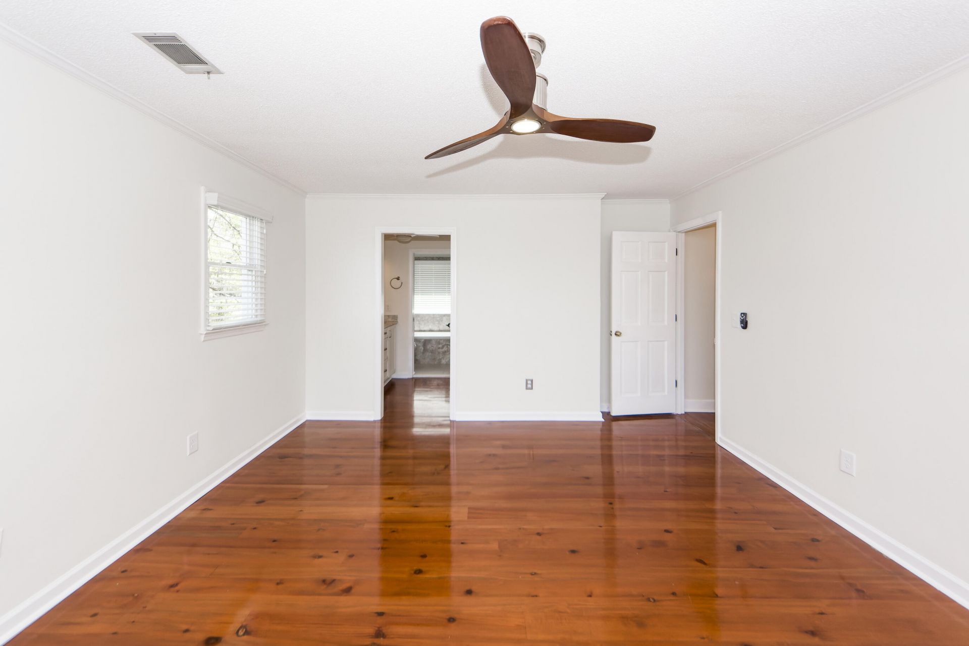 923 River Road Photo 36