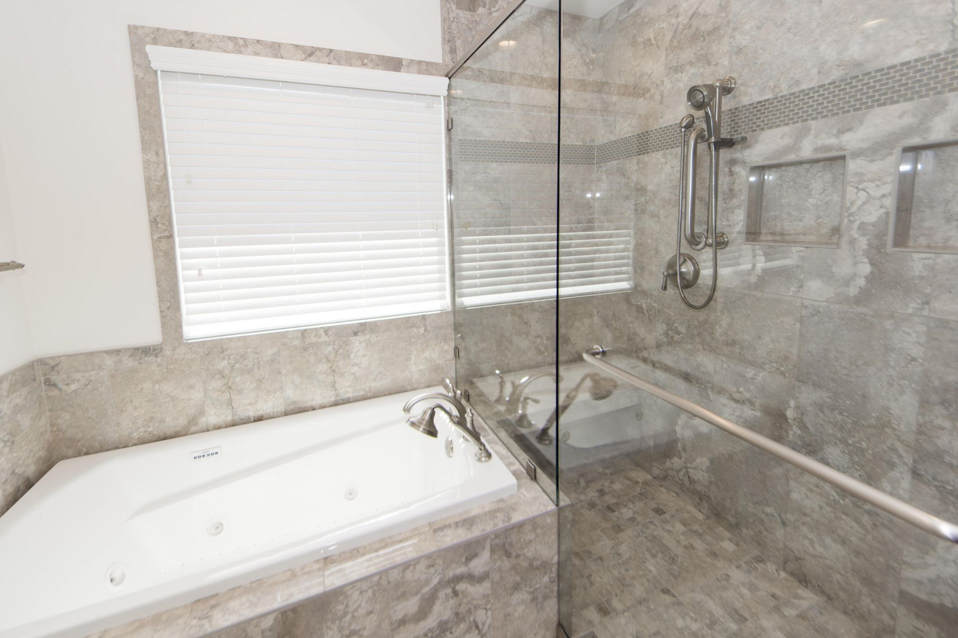 923 River Road Photo 41