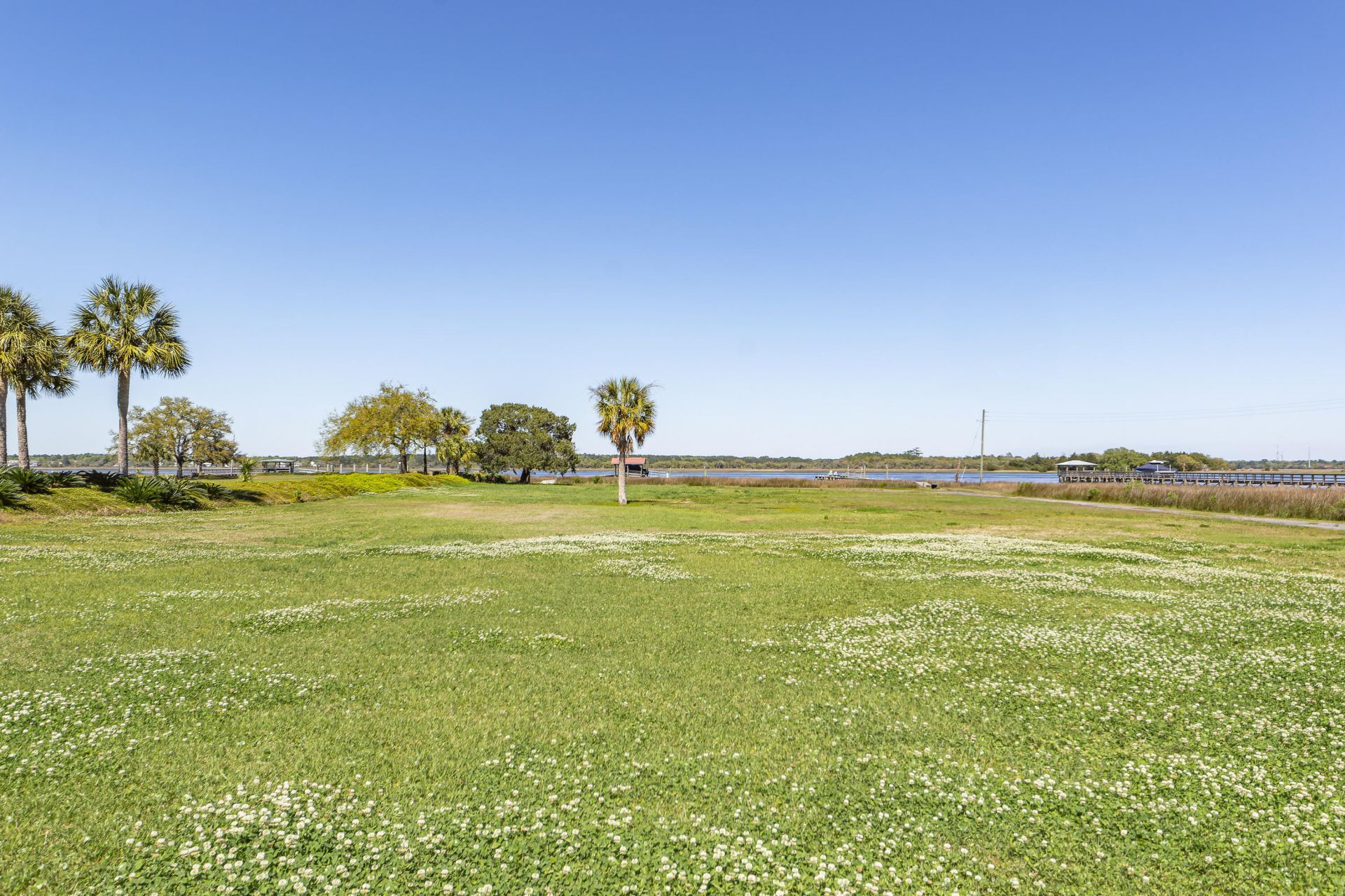 923 River Road Photo 63