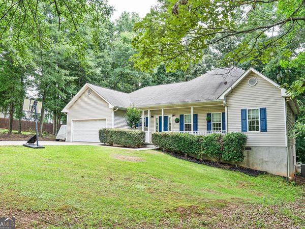 419 Pecan Circle, Forsyth, GA 31029