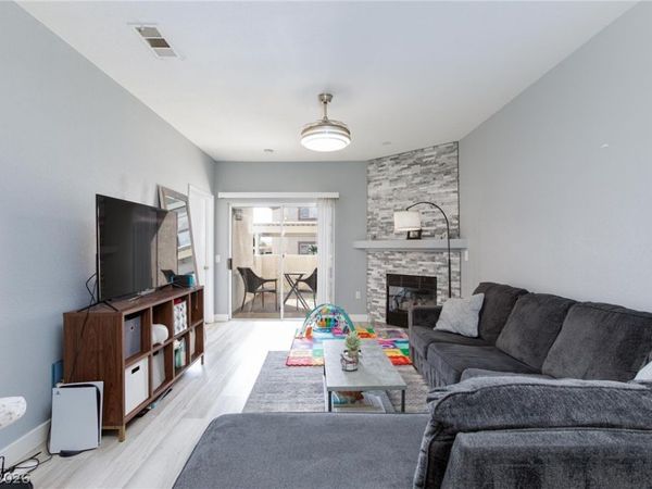 8725 W Flamingo Road , Unit 109, Las Vegas, NV 89147