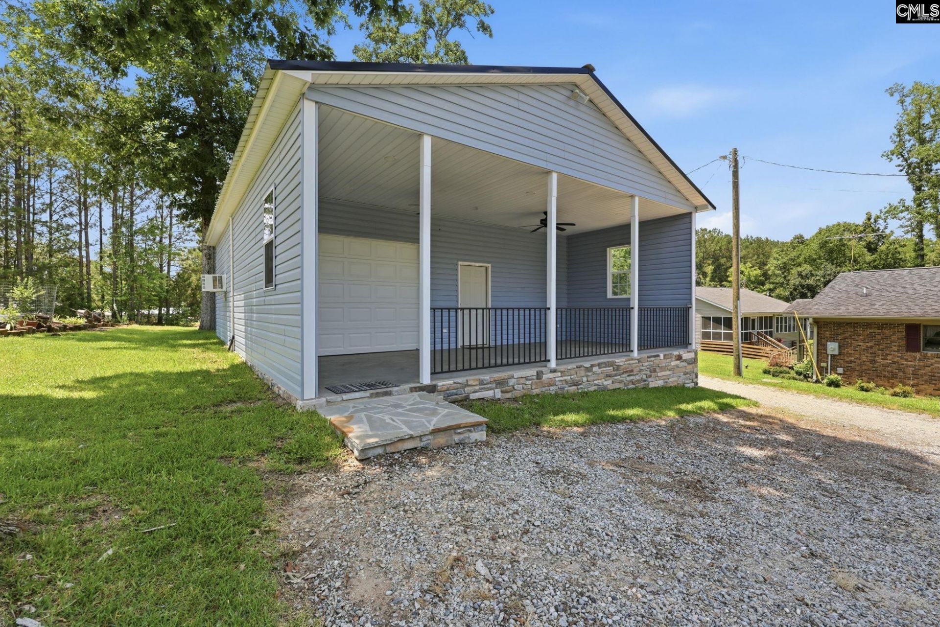 347 Bedford Way Photo 31