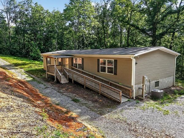 67 Medical Cir, Spencer, TN 38583