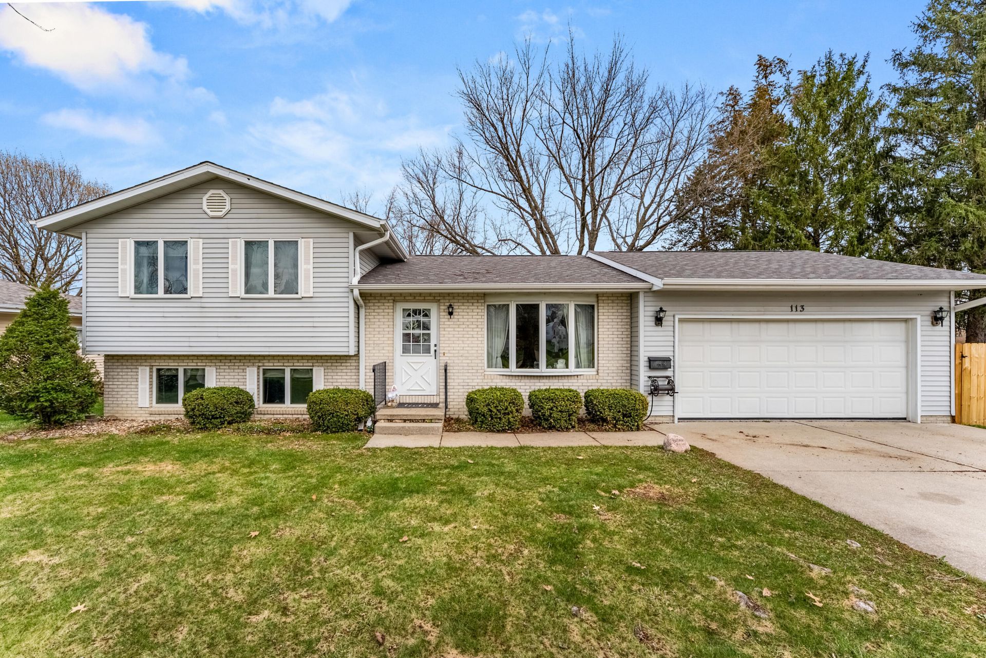 113 W Summit, Wilton, IA 52778 Main Photo