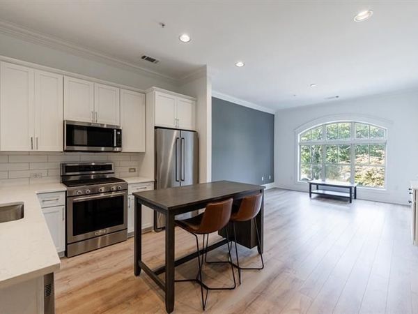 625 Piedmont Avenue , Unit 3002, Atlanta, GA 30308