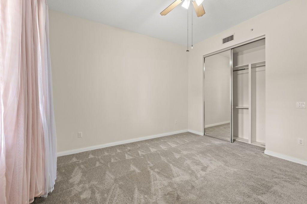 17 Harbour Isle Drive W, Unit 103, Fort Pierce, FL 34949 Photo
