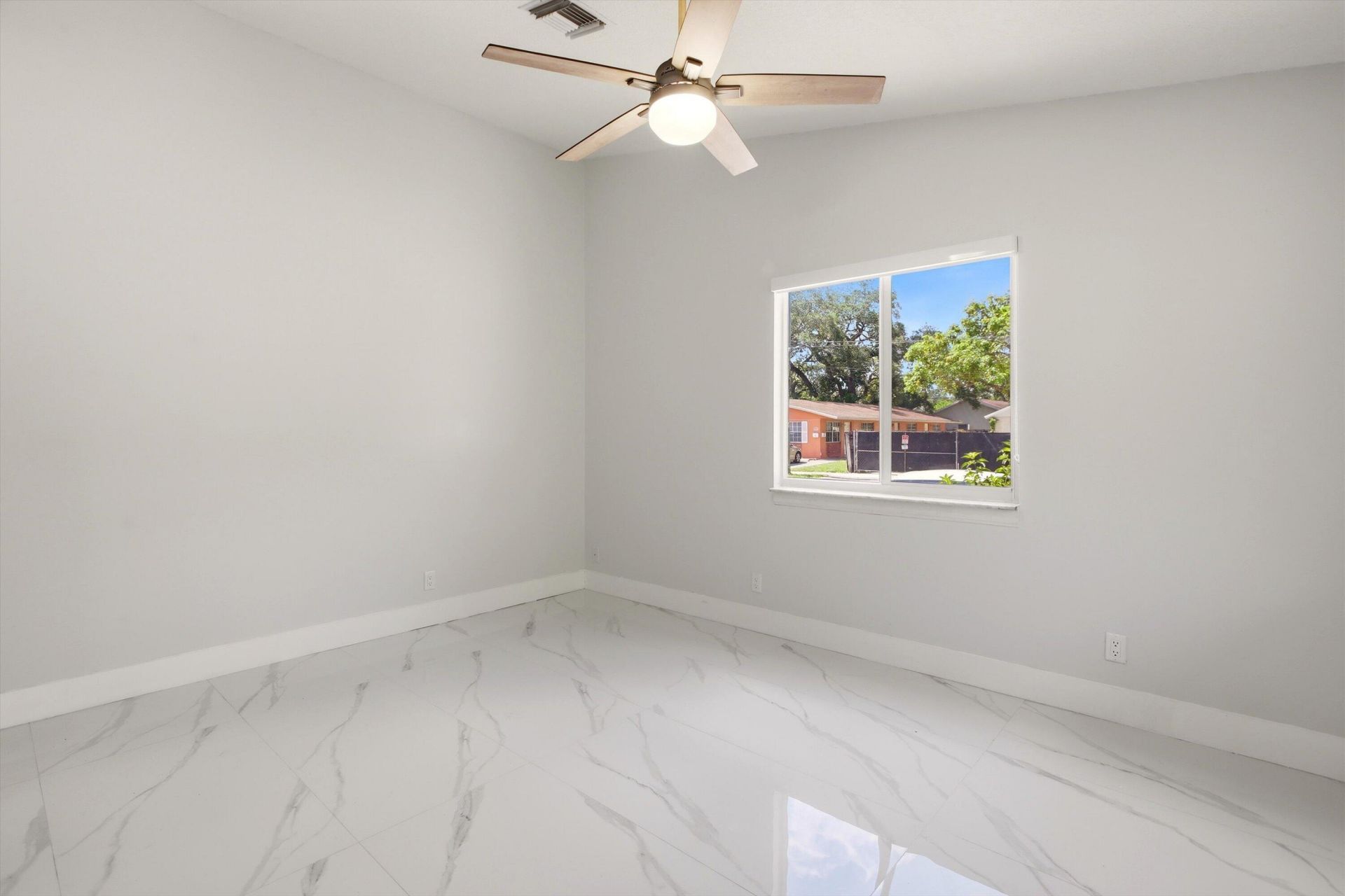 1786 SW 22nd Street, Unit 1, Fort Lauderdale, FL 33315 Photo