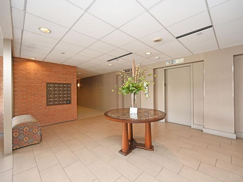 2412 Ingleside Avenue, Unit 1D, Cincinnati, OH 45206 Photo 4