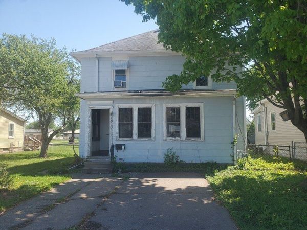 1306 17th Street , East Moline, IL 61244